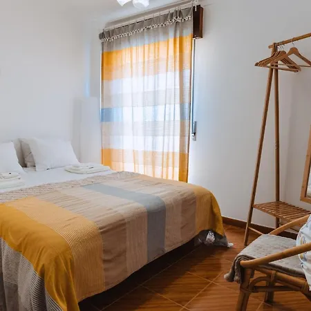 Maria Sabe - * Santa Cruz (Oeste)